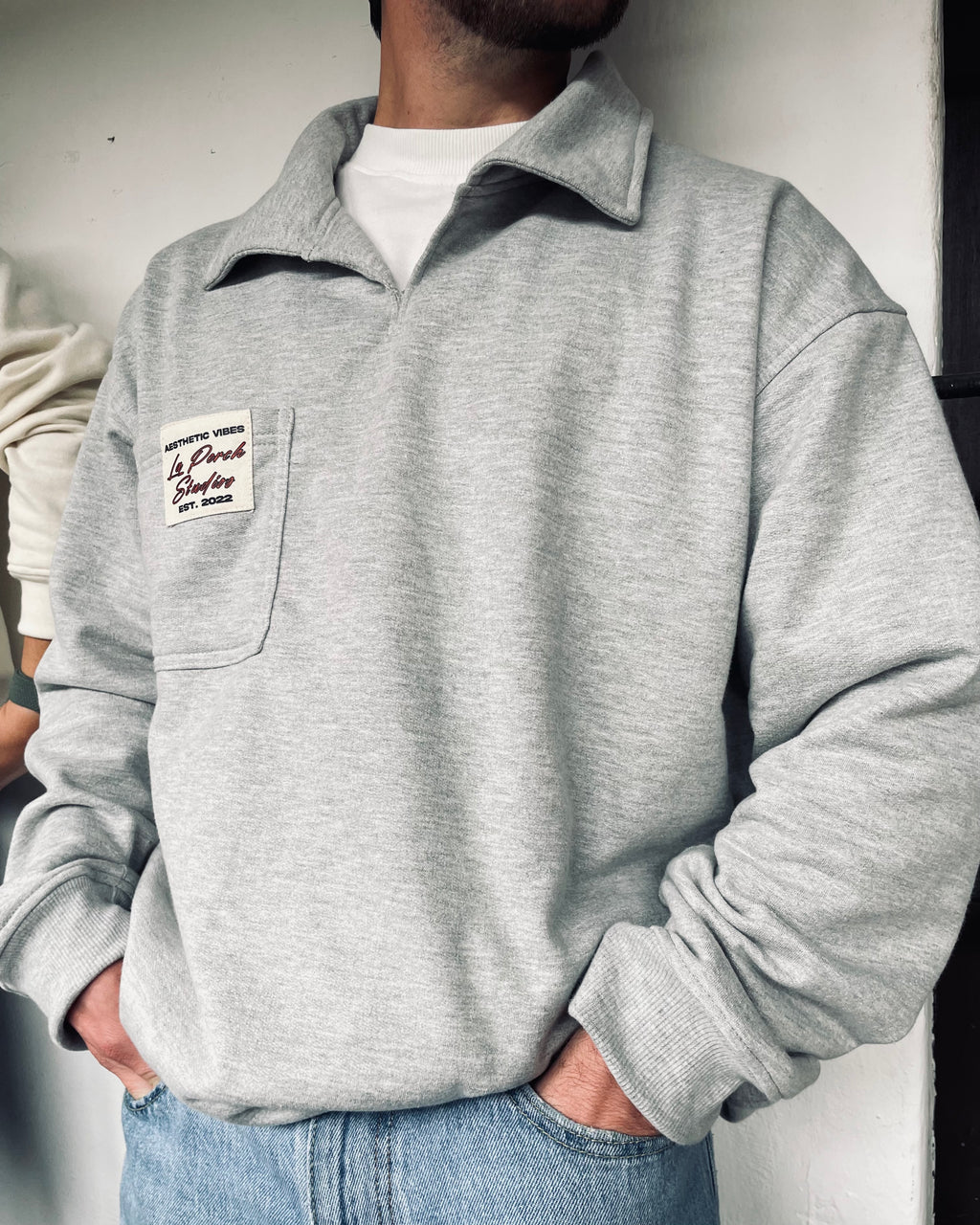 V-NECK SWEATER