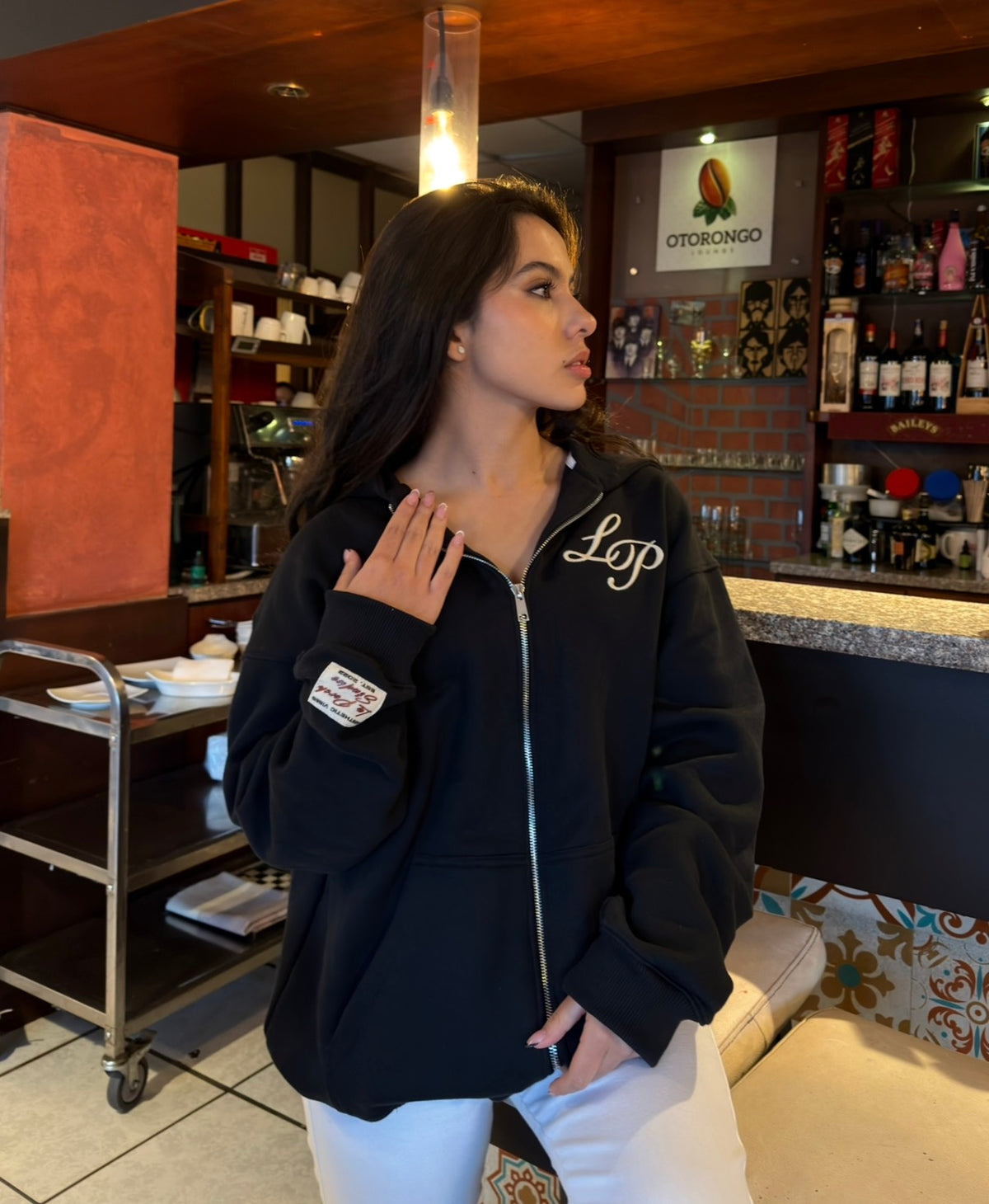 LP ESSENTIAL ZIP HOODIE BLACK